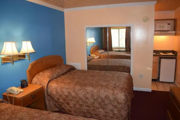 Fort Eustis Inn 7